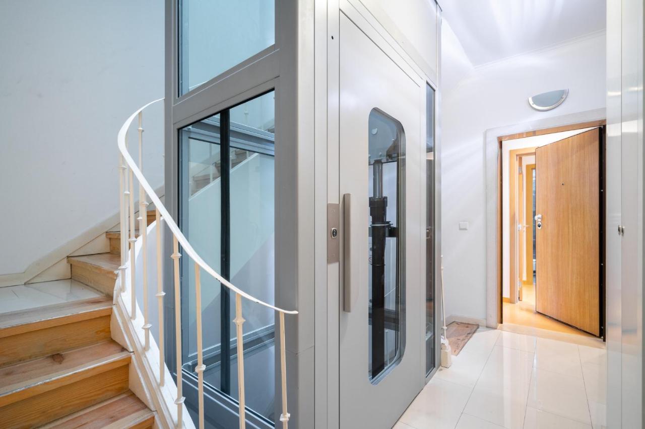 Whome Premium Family Apartment W/ Lift, Ac & Barbecue Лісабон Екстер'єр фото