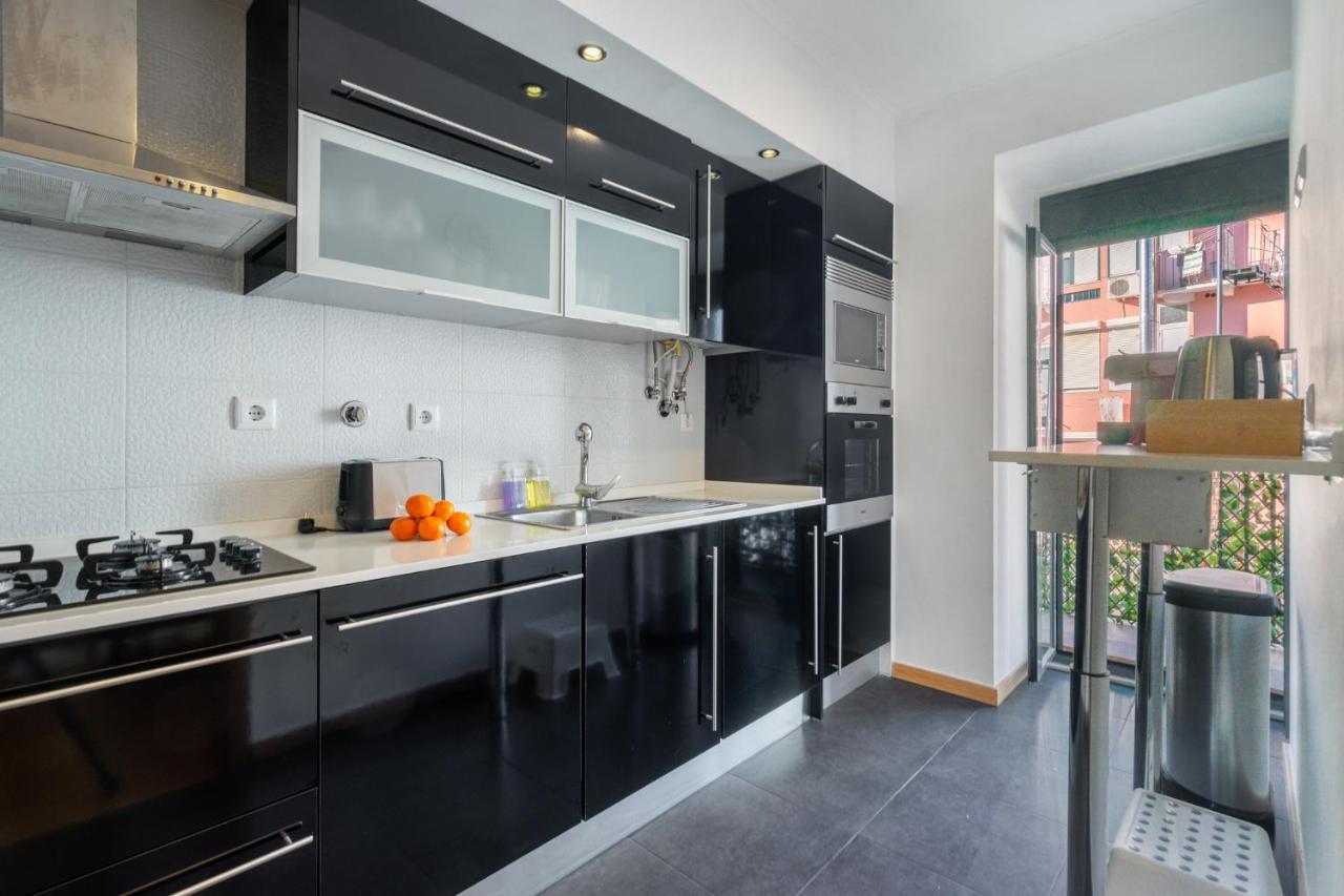 Whome Premium Family Apartment W/ Lift, Ac & Barbecue Лісабон Екстер'єр фото