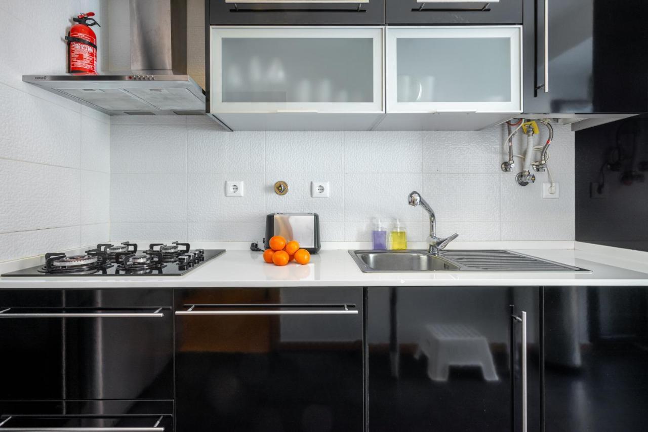 Whome Premium Family Apartment W/ Lift, Ac & Barbecue Лісабон Екстер'єр фото